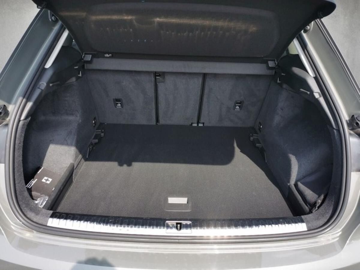 Audi Q3 S line 35 TFSI S tronic *ACC*AHK*VC*LED*