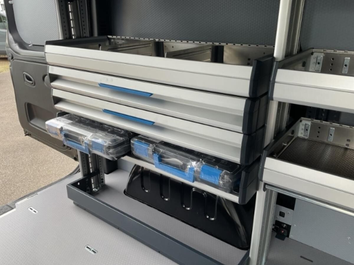 Renault Trafic ‼️🤑HANDWERKER-SALE🤑‼️Kasten Komfort L1H1 3,0t Blue dCi 130 *AHK,GjR,NAVI*