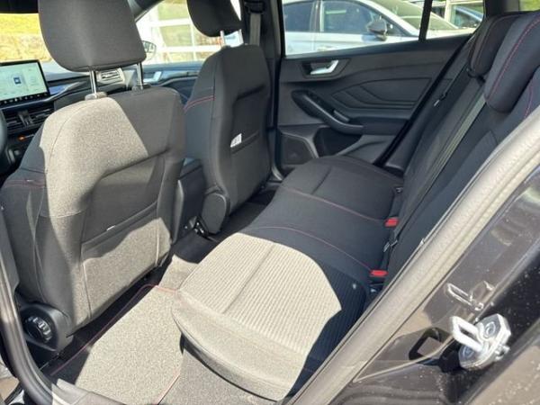 Ford Focus FOCUS 1,0L ECOBOOST ST-LINE X #RFK #TEMPOMAT  #EASYPARKING