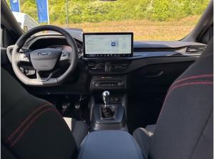 Ford Focus FOCUS 1,0L ECOBOOST ST-LINE X #RFK #TEMPOMAT  #EASYPARKING