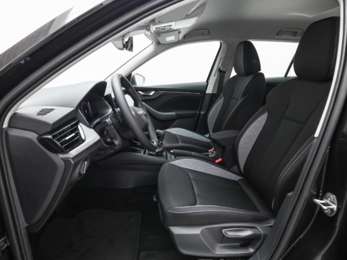 Skoda Kamiq Tour 1.5 TSI Navi ACC Kamera