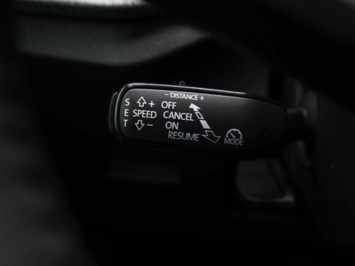 Skoda Kamiq Tour 1.5 TSI Navi ACC Kamera