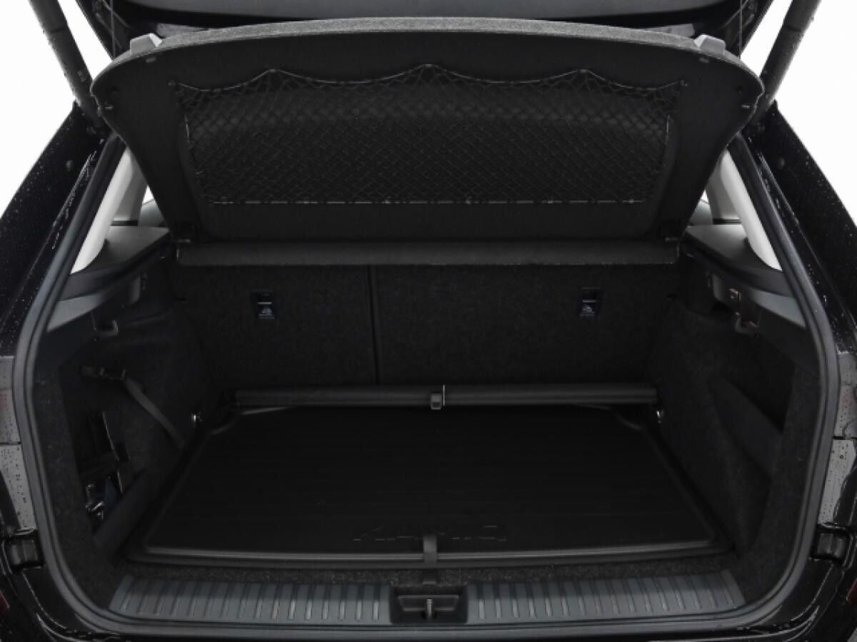 Skoda Kamiq Tour 1.5 TSI Navi ACC Kamera