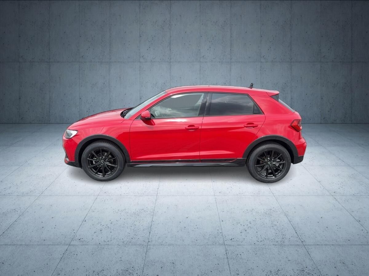 Audi A1 allstreet 30 TFSI S tronic LED FLA KeyLess 17