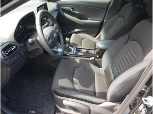 Hyundai i30 1.0 T-GDI Advantage *LED*NAVI*SHZ*