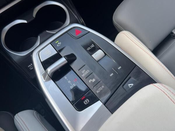 BMW X2 sDrive18d M Sportpaket DAB LED RFK Klimaaut.