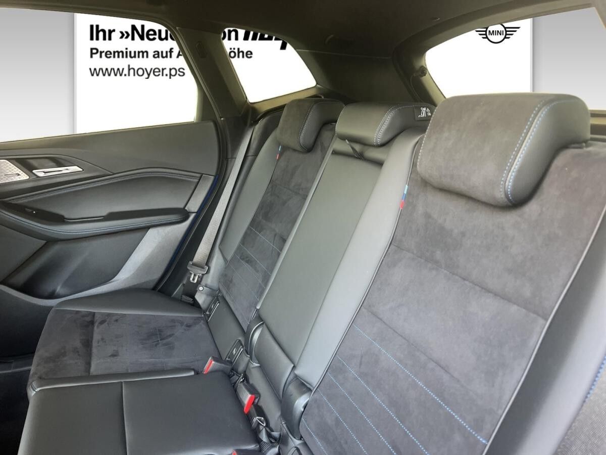 BMW 218 218d Active Tourer M Sportpaket Head-Up HK HiFi