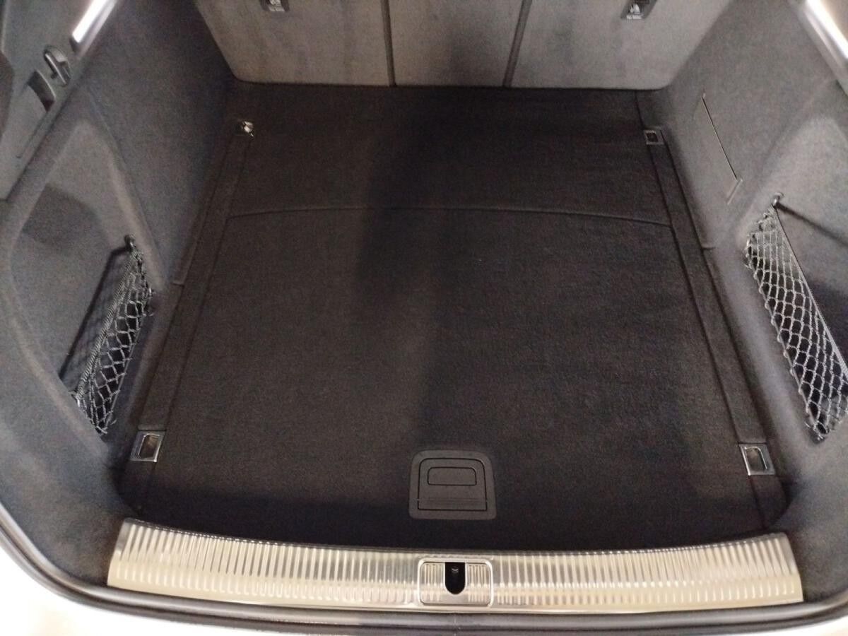 Audi RS4 Avant tiptronic MatrixLED HuD RS-Sportabgasanlage