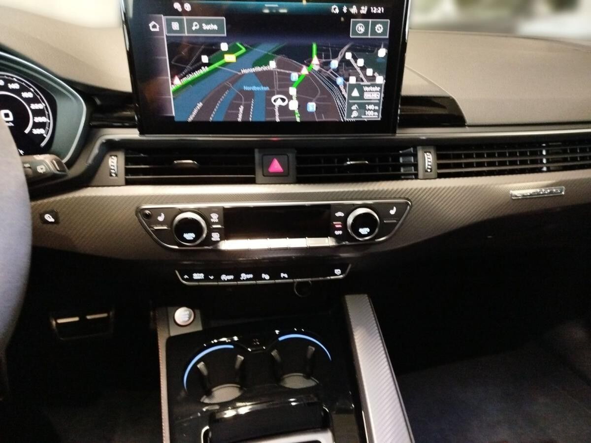 Audi RS4 Avant tiptronic MatrixLED HuD RS-Sportabgasanlage