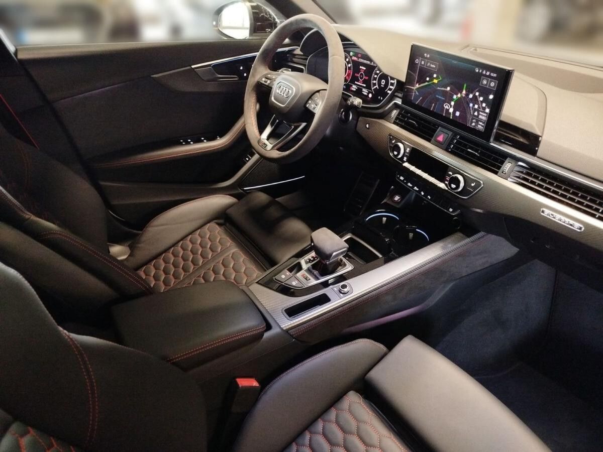 Audi RS4 Avant tiptronic MatrixLED HuD RS-Sportabgasanlage