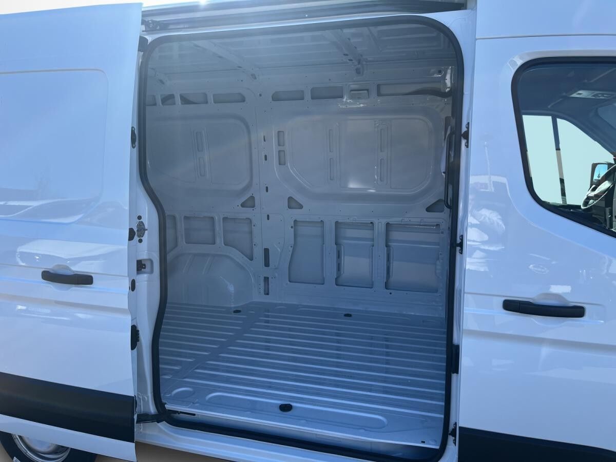 Nissan Interstar L2H2 DCI 105 3,5t Acenta Klima, PDC, Freisprecheinrichtung sofort verfügbar