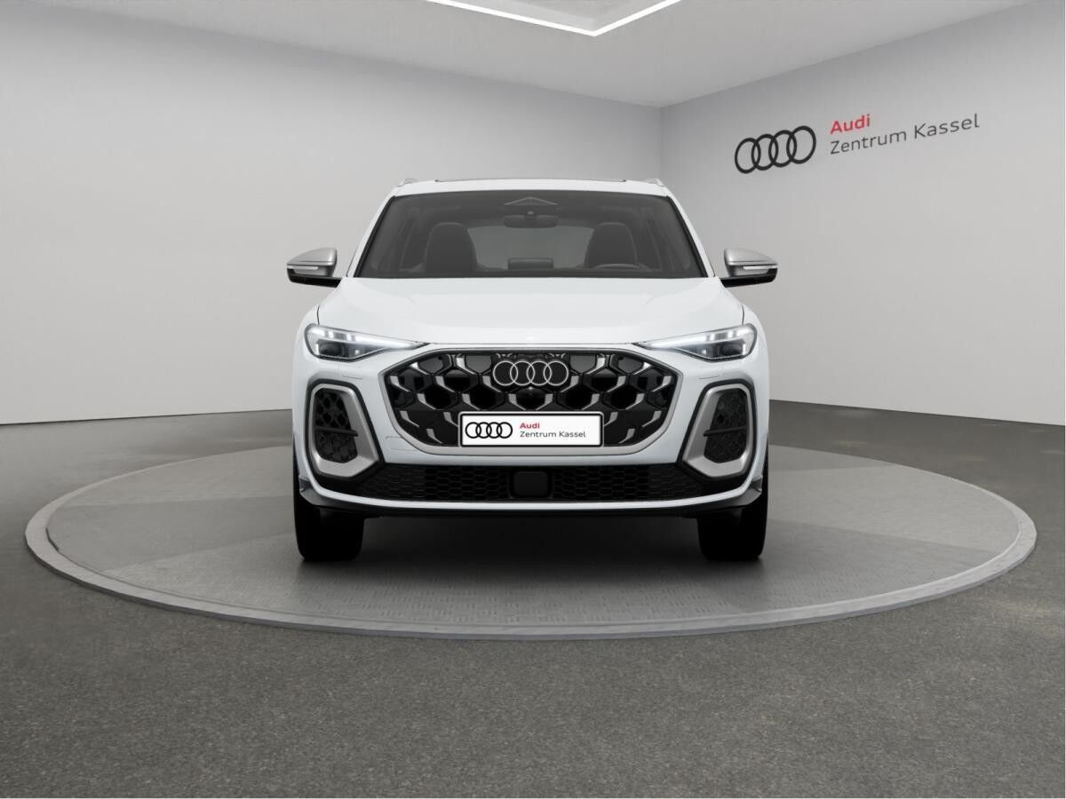 Audi SQ5 SUV TFSI S line Matrix LED AHK 360° Audi SQ5 SUV TFSI S line Matrix LED AHK 360°