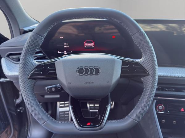 Audi Q5 SUV TDI quattro S line Matrix LED Pano HuD Audi Q5 SUV TDI quattro S line Matrix LED Pano HuD