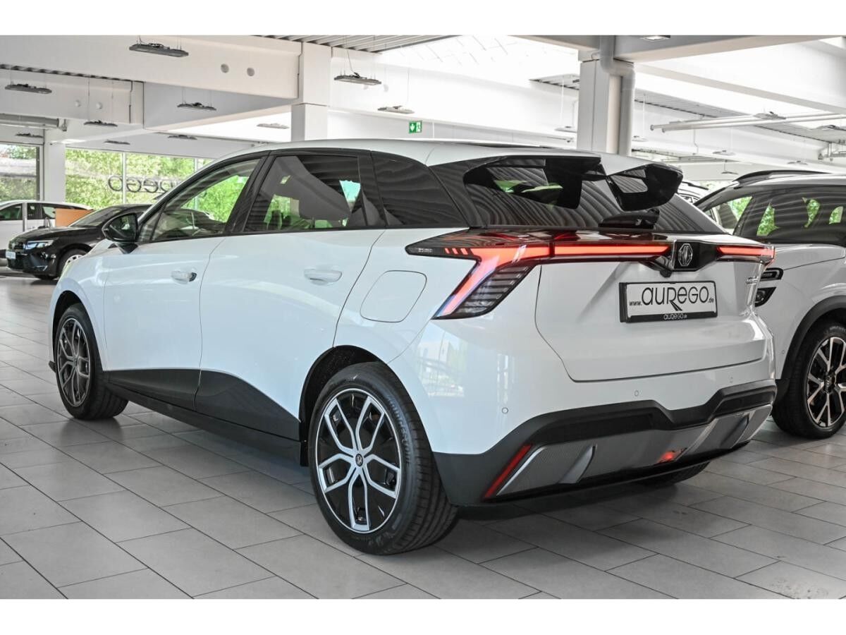 MG MG4 Standard Elektro Navi+ StandHZG