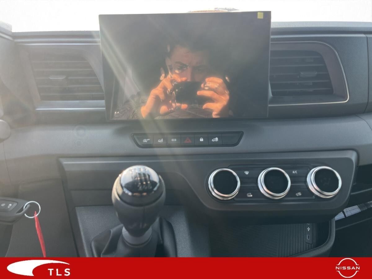 Nissan Interstar L2H2 DCI 130 3,5t N-Connecta  Klima, Kamera, Apple CarPlay, Laderaumboden  sofort verfügbar