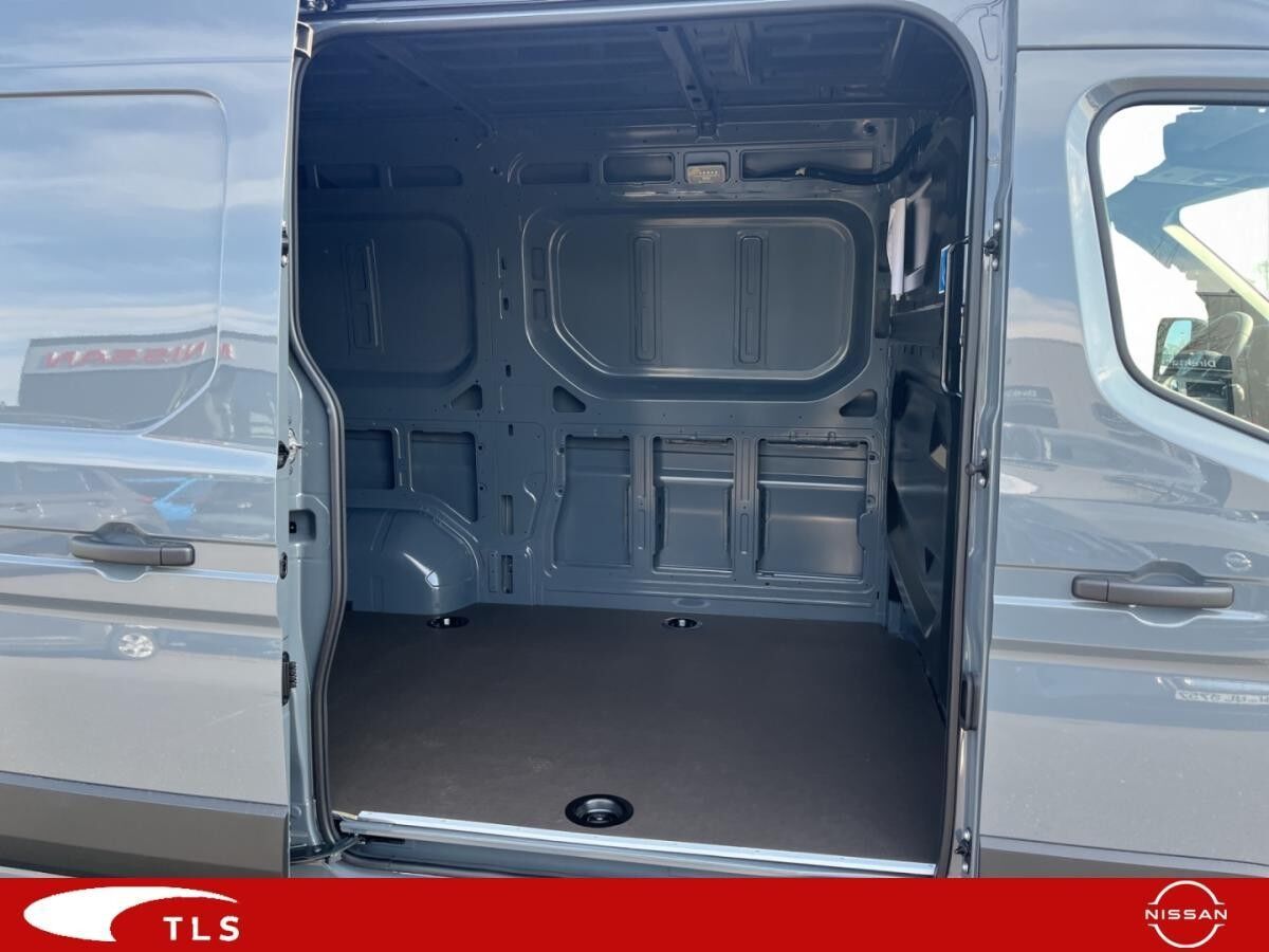 Nissan Interstar L2H2 DCI 130 3,5t N-Connecta  Klima, Kamera, Apple CarPlay, Laderaumboden  sofort verfügbar