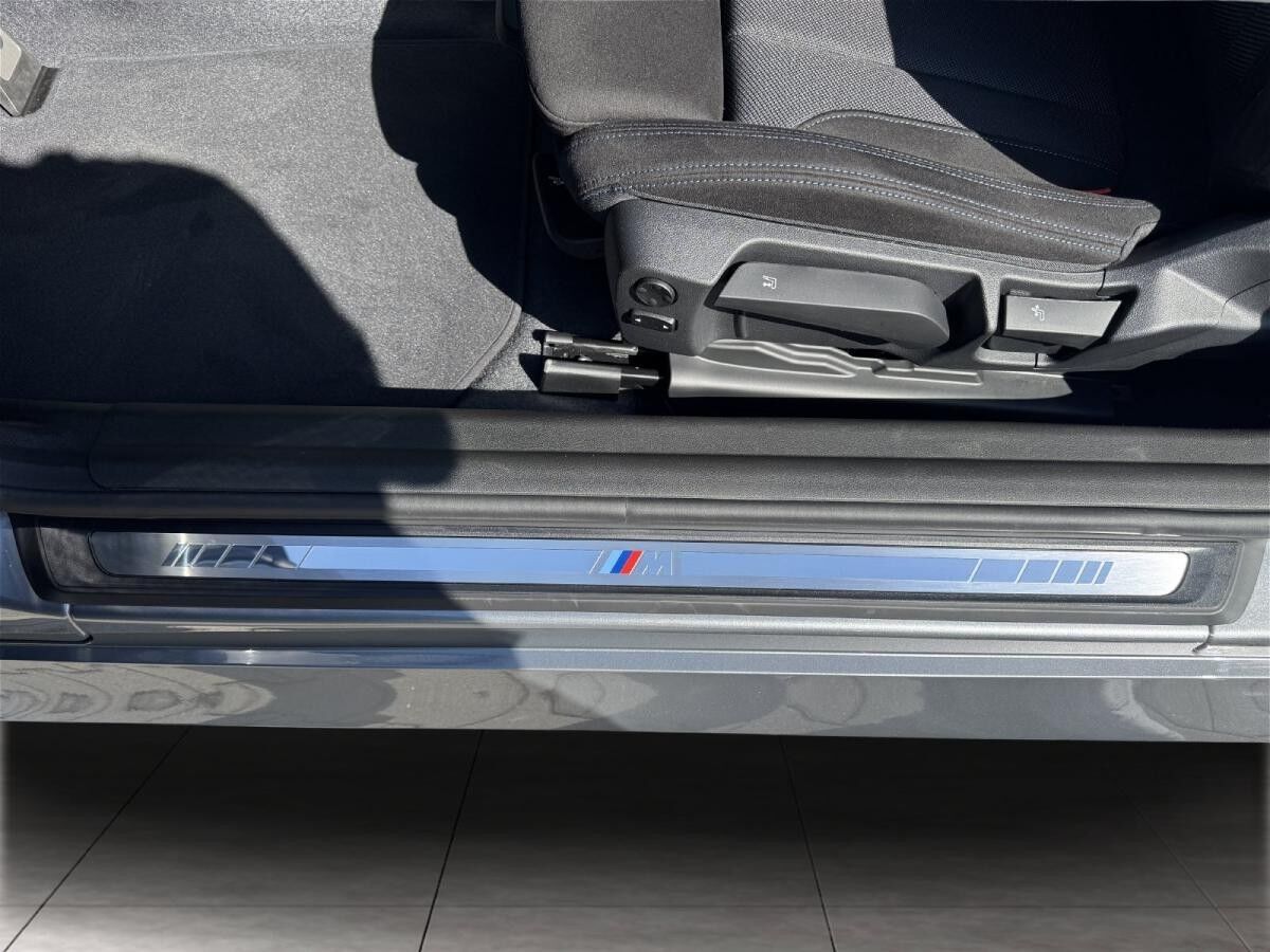 BMW 220 i +++UPE: *57780,01?,--+++