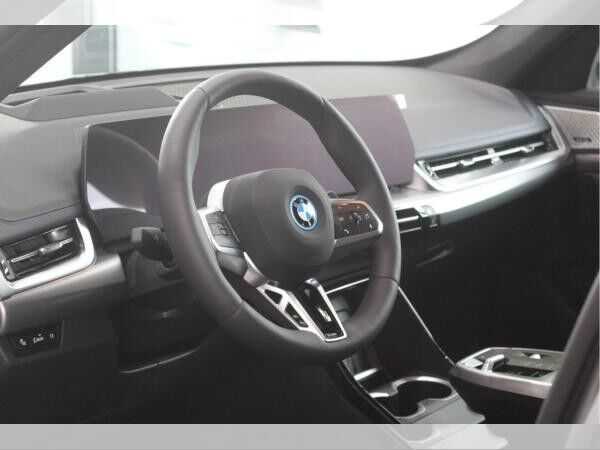 BMW iX1 xDrive30 0,25%DW+MSPORT+HEAD UP+LUXURY+18LM+ELEKSI.+HARMAN/