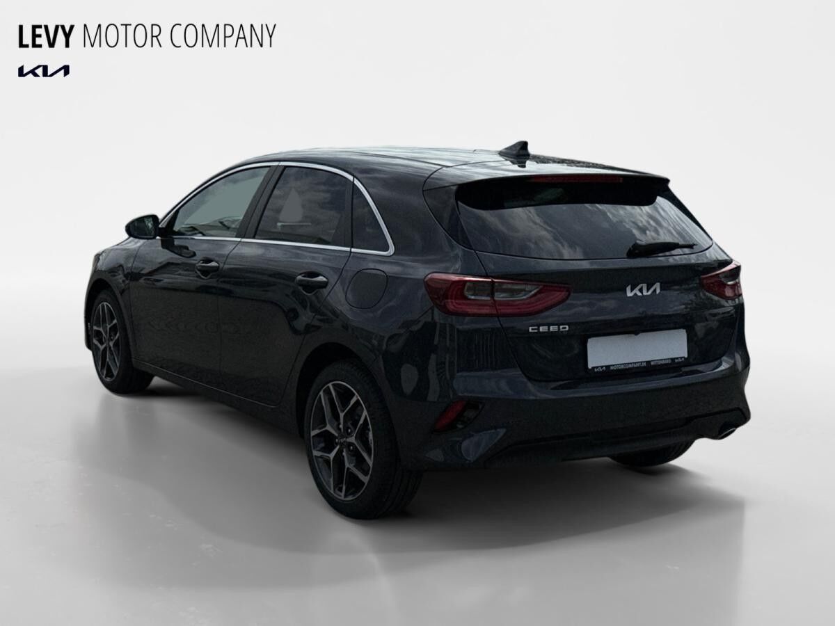 Kia Ceed 1.0 T-GDI Ultimate Edition CarPlay*SHZ*JBL*
