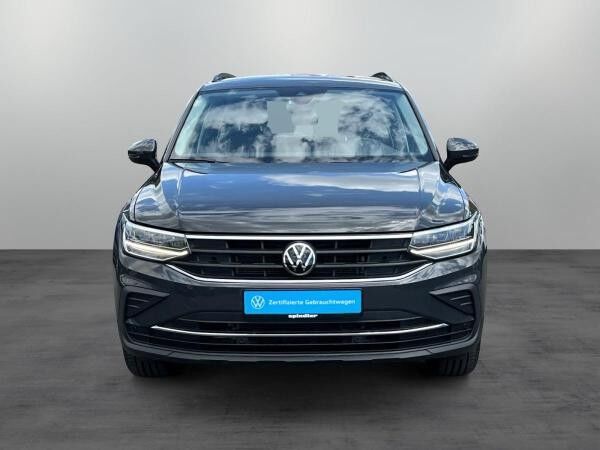 Volkswagen Tiguan Life 4Motion 2.0 TSI DSG / Navi, LED, ACC