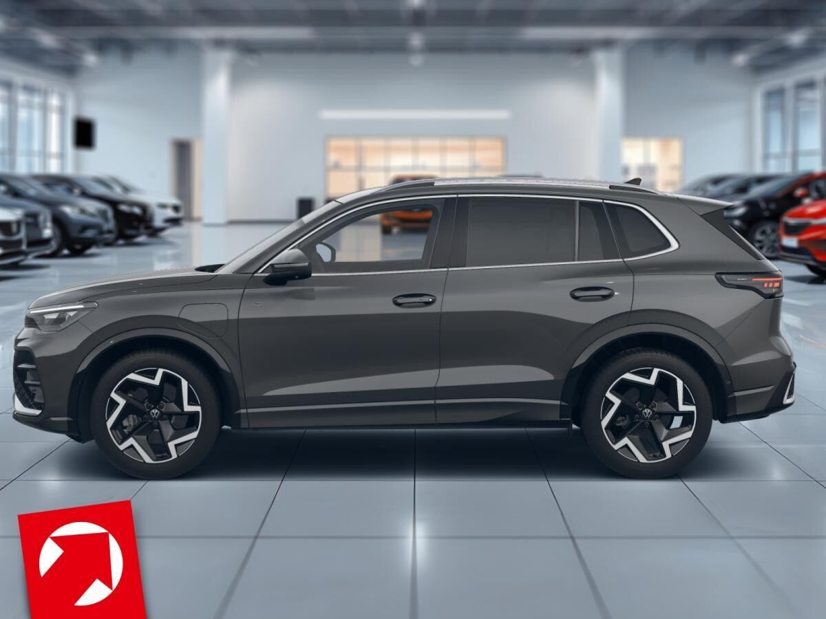 Volkswagen Tiguan R-Line 1,5 eHybrid OPF (150 PS)/(115 PS) DSG*AHK*WINTERRÄDER*GEWERBE
