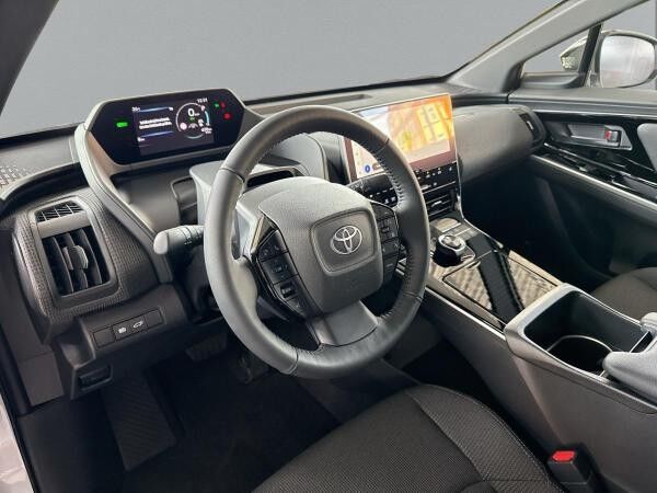 Toyota bZ4X 🔌Teamplayer 5-Türer 4x2 in platinum-weiß-perleffekt  📢