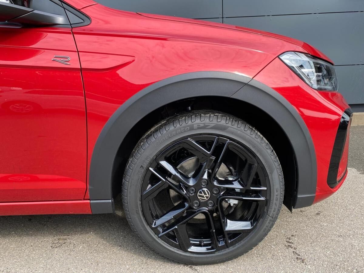 Volkswagen Taigo 1.5 TSI DSG R-LINE MATRIX-LED ACC KAMERA