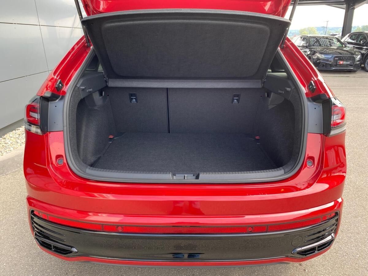 Volkswagen Taigo 1.5 TSI DSG R-LINE MATRIX-LED ACC KAMERA