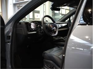 Porsche Cayenne E-Hybrid Coupe