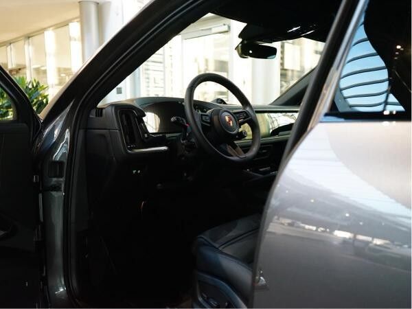 Porsche Cayenne Coupe