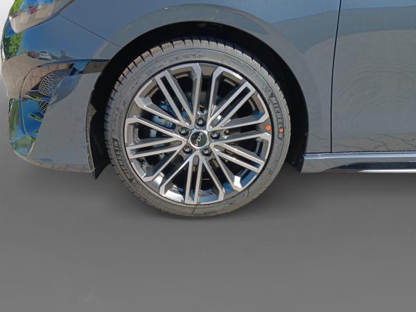 Kia Ceed ceed 1.5 T-GDI- GT Line ACC Navi FLA elSitz LM