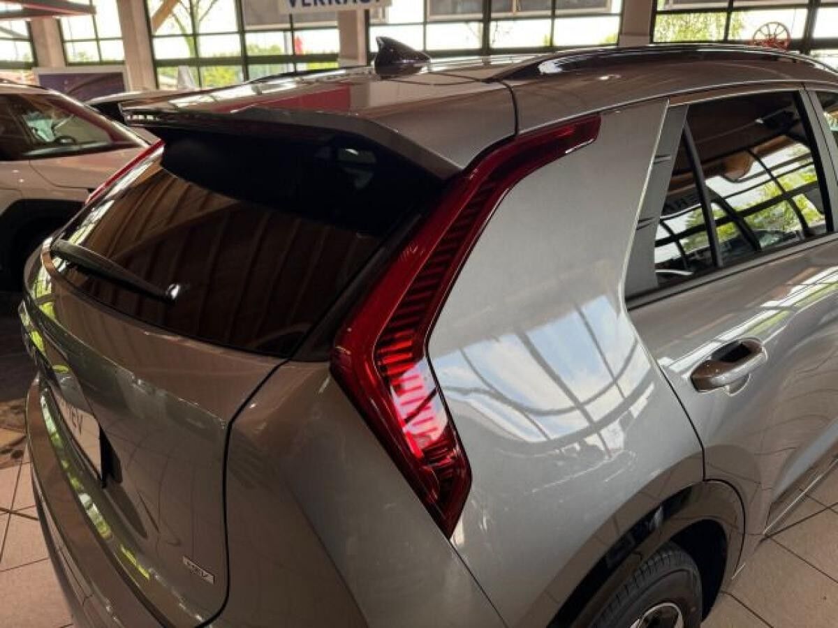 Kia Niro 1.6 HEV 129 DCT VIS KOM STY **Privat Spezial**