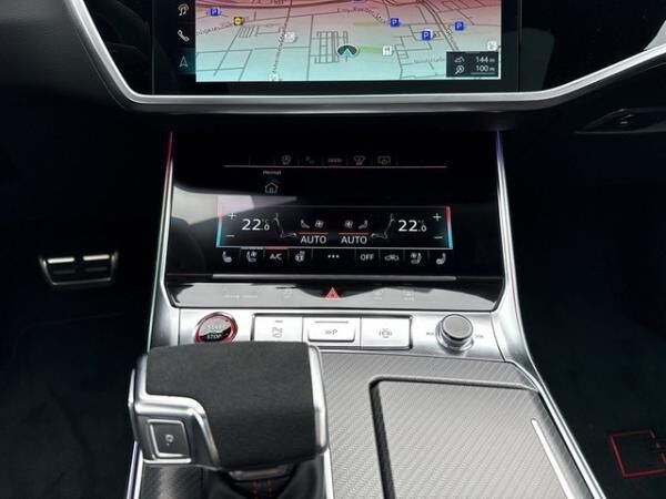 Audi RS6 Avant quattro tiptronic