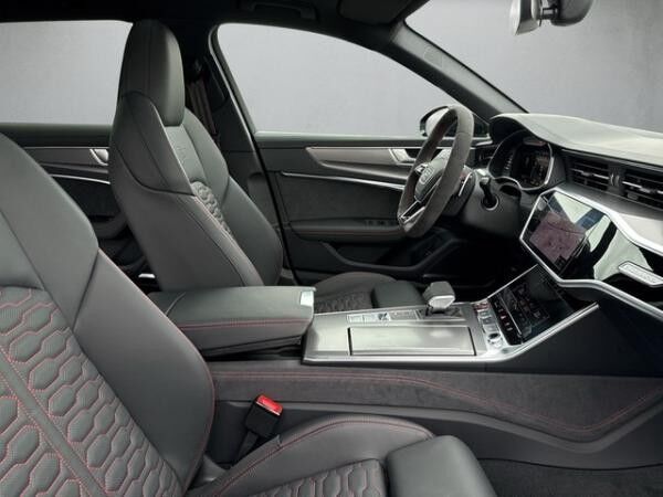 Audi RS6 Avant quattro tiptronic