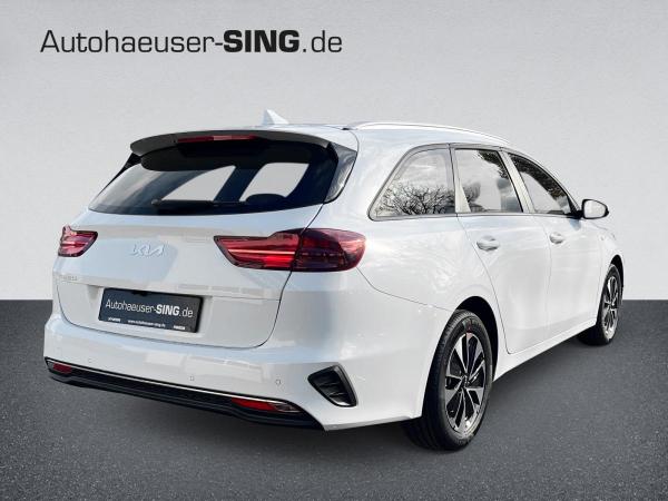 Kia Ceed SW Kombi Automatik Navi SHZ Kamera AppleCar