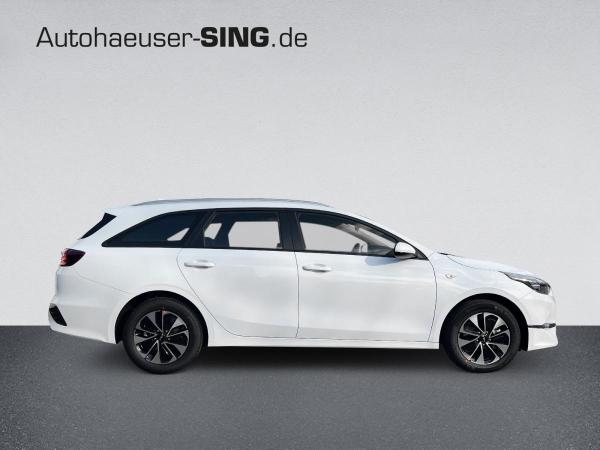 Kia Ceed SW Kombi Automatik Navi SHZ Kamera AppleCar