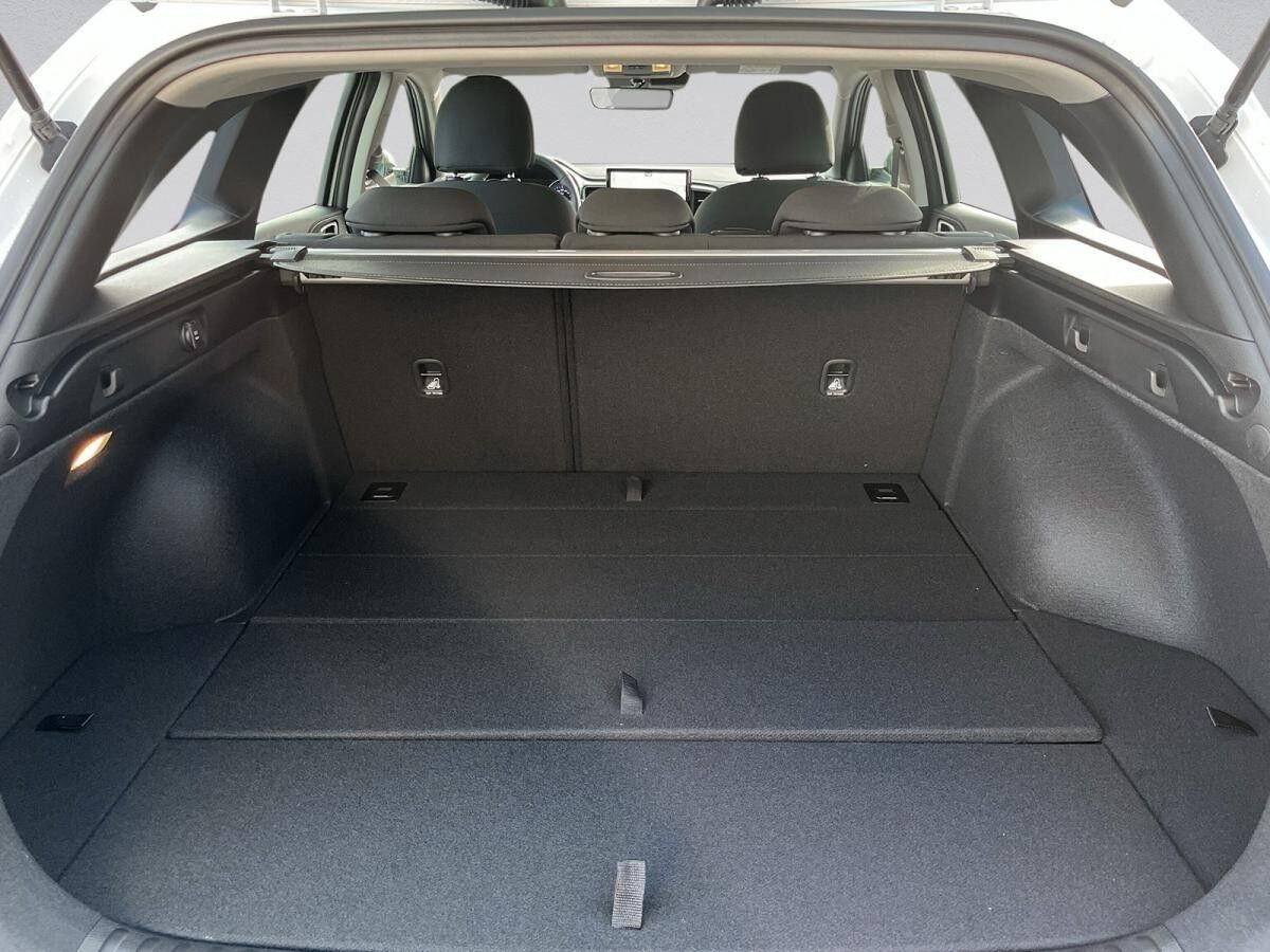 Kia Ceed SW Kombi Automatik Navi SHZ Kamera AppleCar