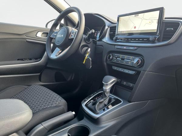 Kia Ceed SW Kombi Automatik Navi SHZ Kamera AppleCar