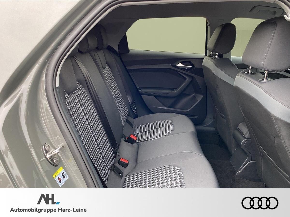 Audi A1 allstreet 30 TFSI 85(116) kW(PS) S tronic 30 TFSI