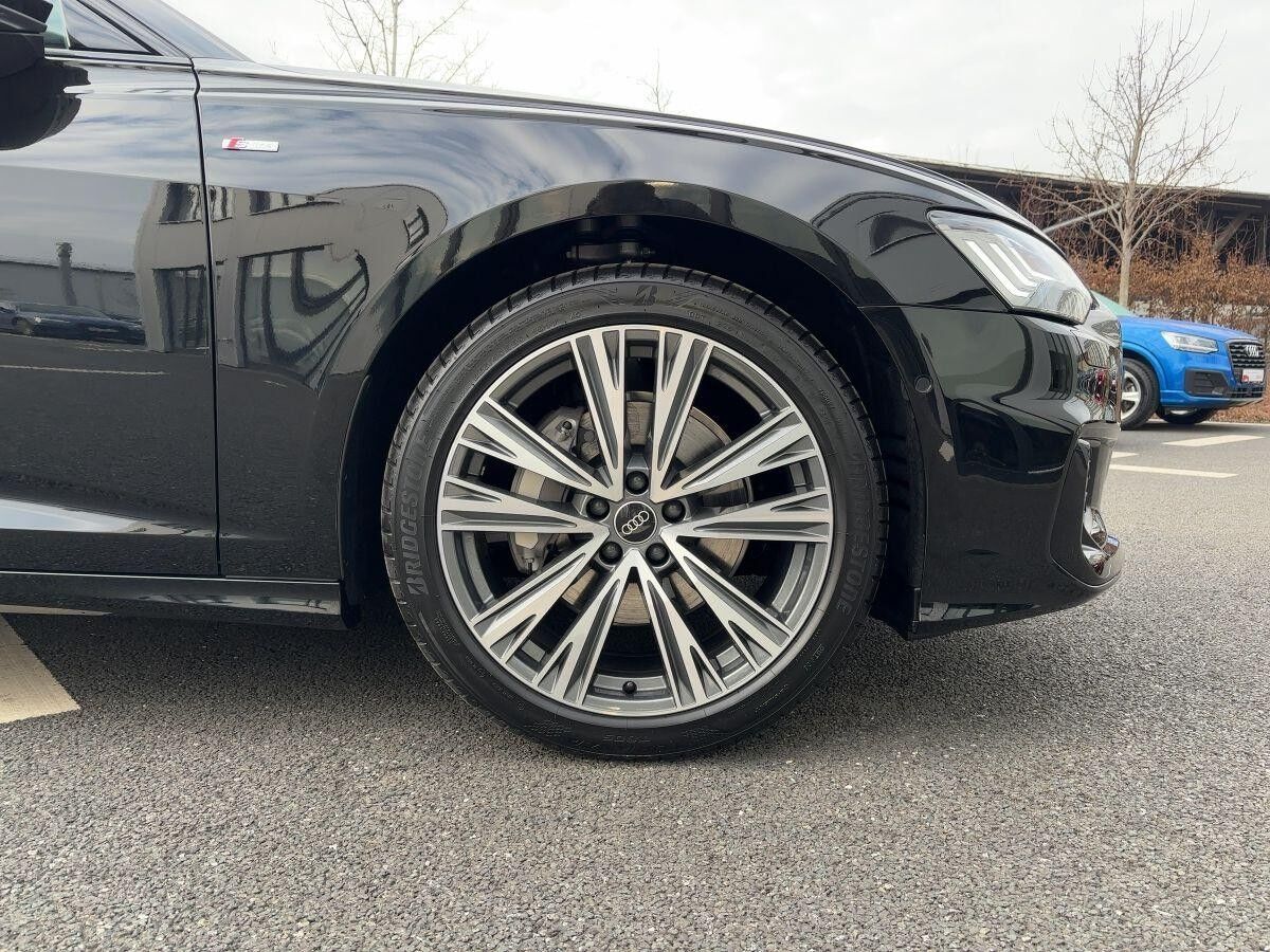 Audi A6 Panoramadach, Assistenzpaket Plus, Navi plus, HD Matrix LED