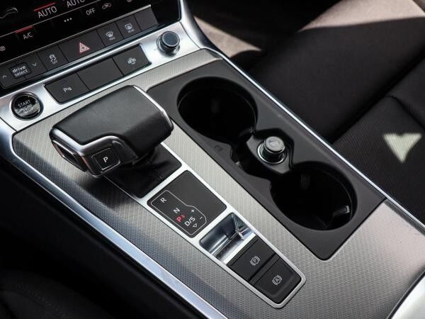 Audi A6 Avant 2.0 TFSIe Quattro S-tronic MATRIX AHK HEAD UP E-Heckklappe