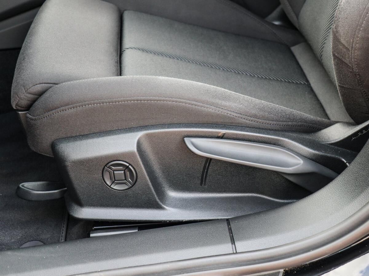 Audi A6 Avant 50 TFSIe Quattro S-tronic MATRIX AHK HEAD UP E-Heckklappe