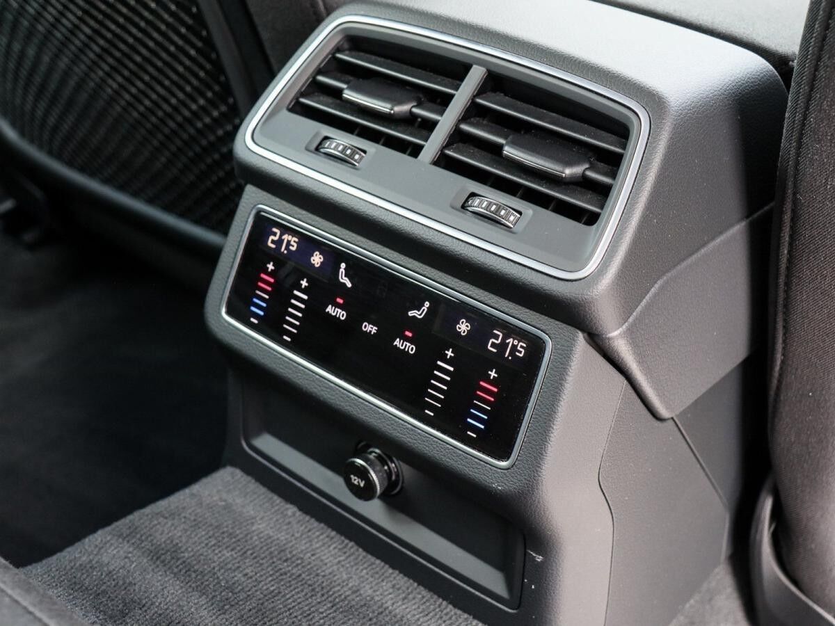 Audi A6 Avant 50 TFSIe Quattro S-tronic MATRIX AHK HEAD UP E-Heckklappe