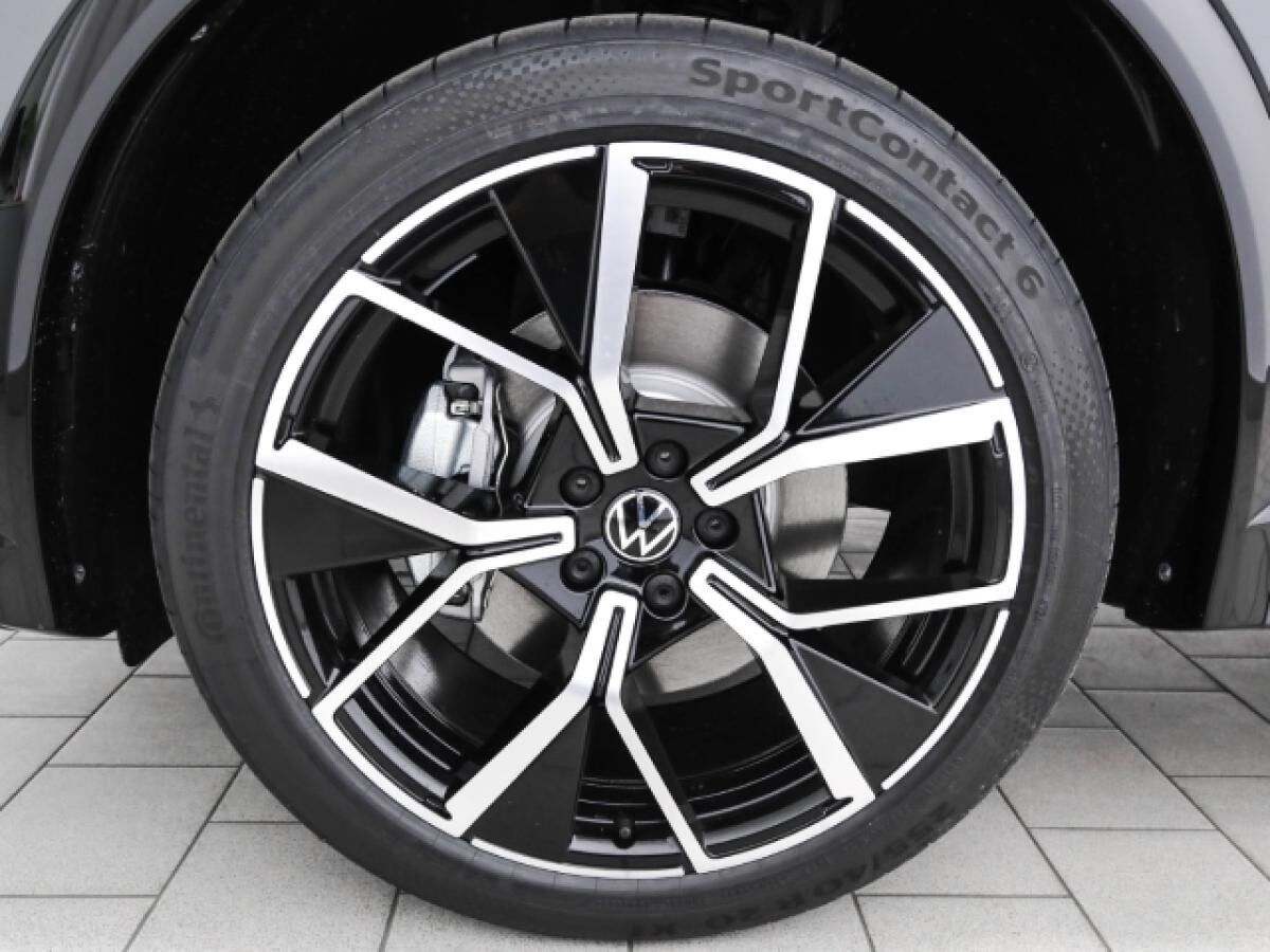 Volkswagen Tiguan R-Line 2.0 TSI 4M DSG AHK Navi Pano Leder