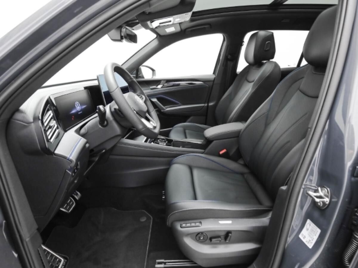 Volkswagen Tiguan R-Line 2.0 TSI 4M DSG AHK Navi Pano Leder