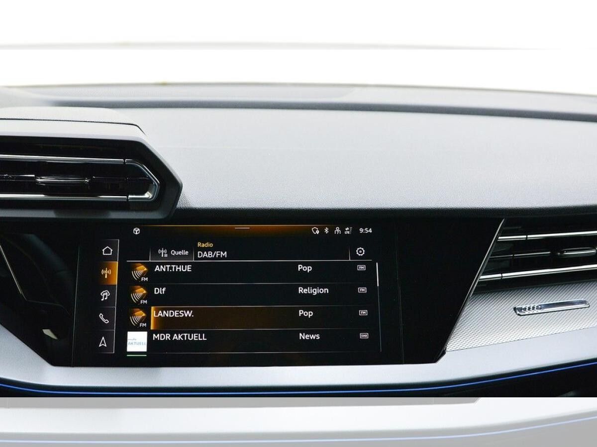 Audi A3 Sportback S line 35 TFSI S tronic LED*NAV*SHZ*ACC*PARKLENK*KAMERA*VIRTUAL*18"