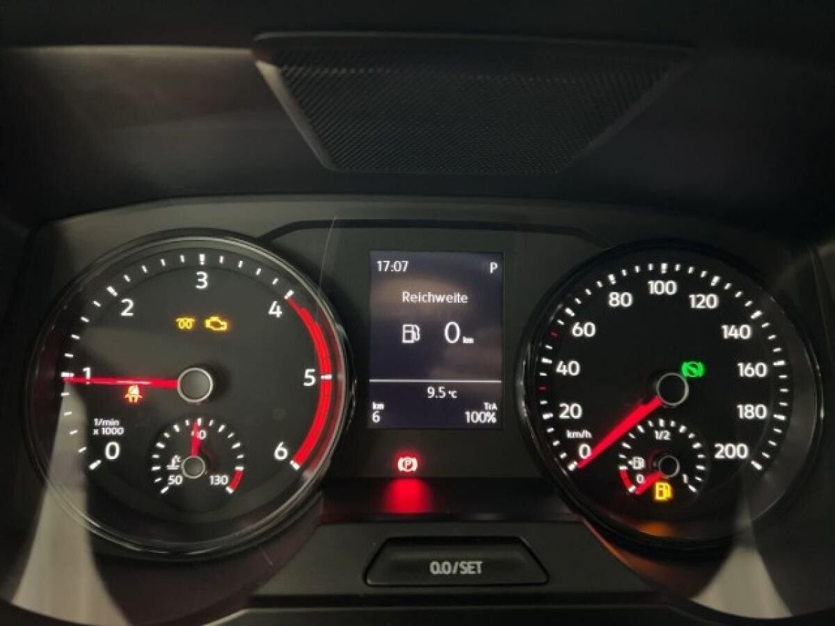 Volkswagen Crafter Kasten MRHD 2.0 103 KW 8-Gang Automatik*Klima*Sitzheizung