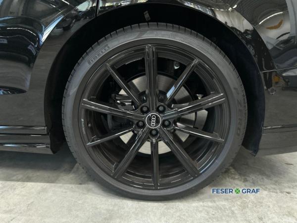 Audi A8 60 TFSI e quattro Pano Matrix AHK Navi