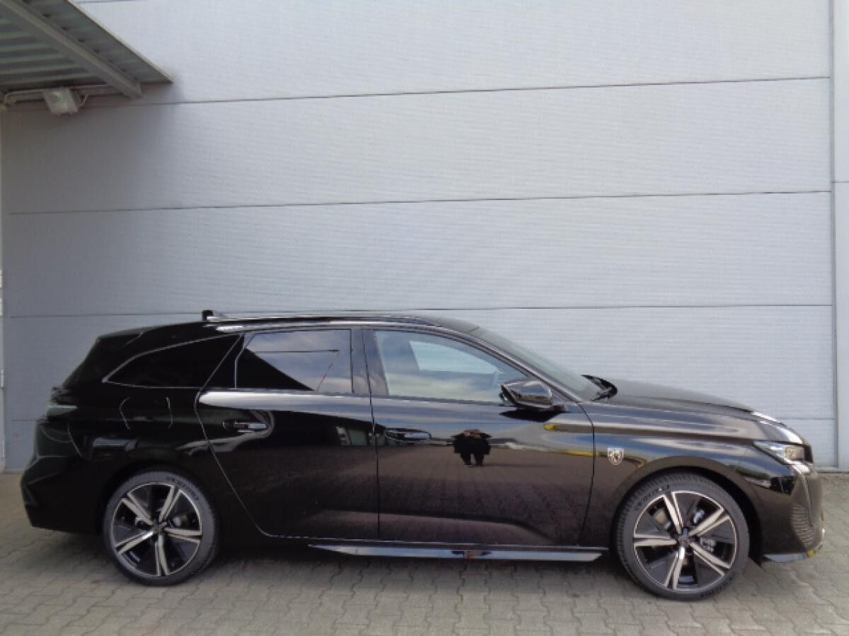 Peugeot 308 SW Hybrid 136e-DSC6 GT Schiebedach,