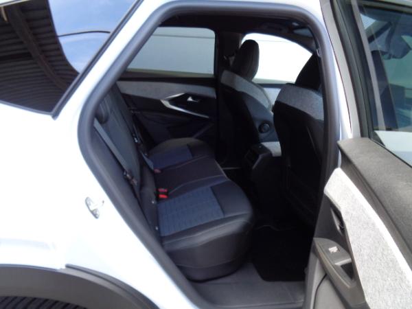 Peugeot 3008 Hybrid 145 e-DSC6 GT Allwetterr. Navi, Kamera